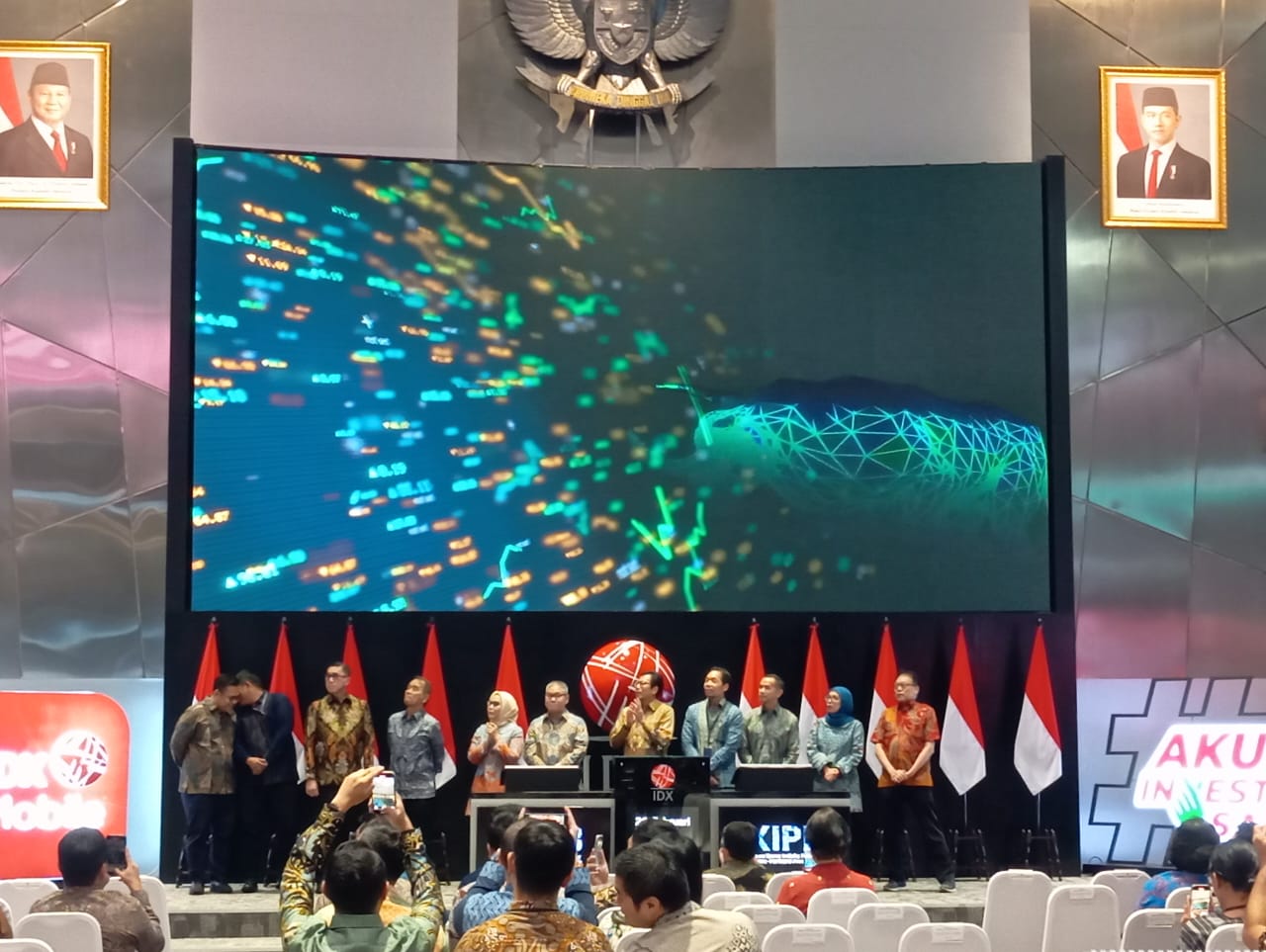 PT Indo Premier Investment Management (IPIM) mencatatkan reksa dana barunya di Bursa Efek Indonesia ETF IDX-PEFINDO Prime Bank (XIPB) pada Jumat, 28 Februari 2025 di Main Hall BEI, Jakarta. Desty Luthfiani/Kabarbursa.com