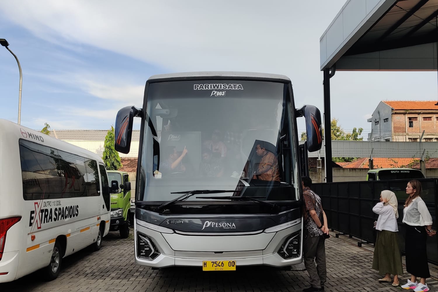 Hino gelar pelatihan keselamatan kepada para pengusaha da pengemudi PO bus. Foto: dok. HMSI