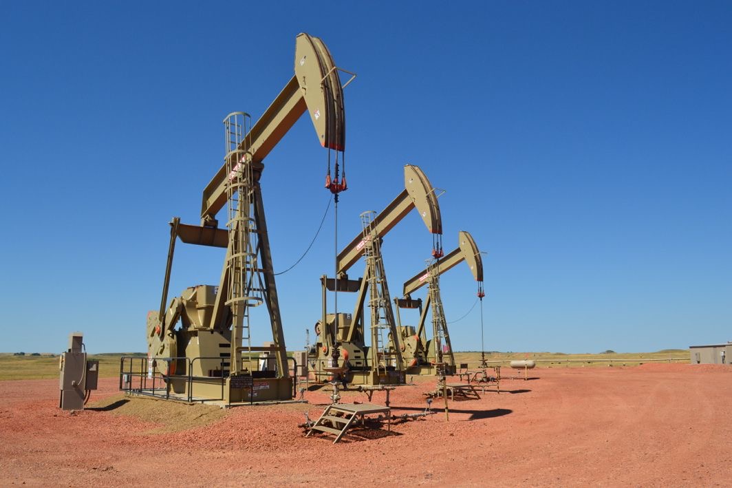 Ilustrasi: Harga minyak global anjlok lebih dari USD1 per barel akibat kekhawatiran resesi dari perang dagang AS–China. Foto: fs.usda.gov.
