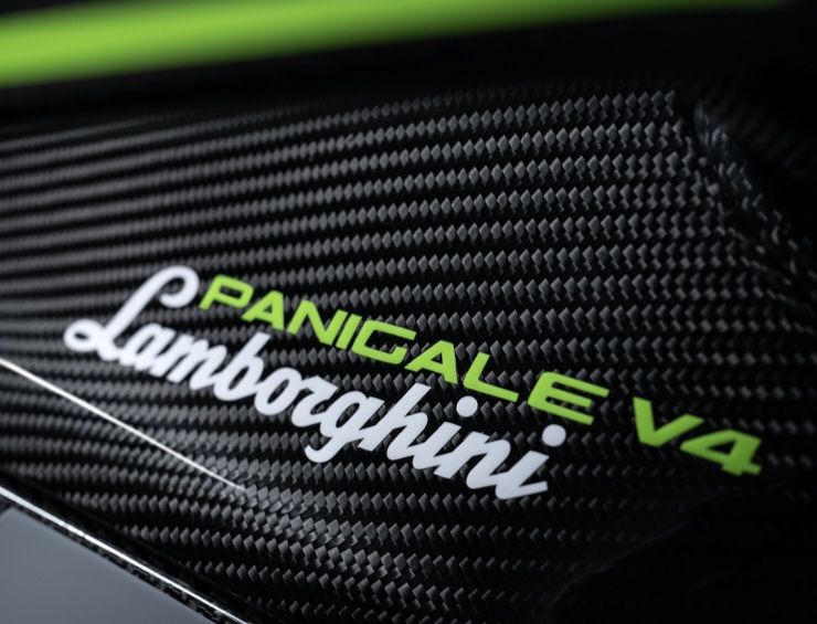 Ducati luncurkan Panigale V4 Lamborghini, motor edisi khusus dengan jumlah terbatas. Harganya tembus Rp1 miliar. Foto: dok. Ducati.