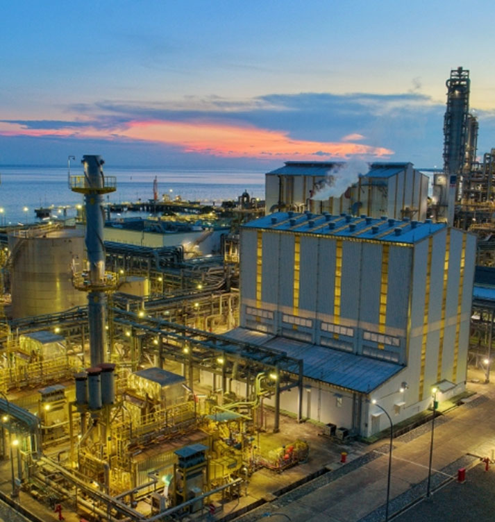 Pabrik Amonia PT Panca Amara Utama (PAU), anak usaha ESSA, menggunakan Reforming Exchanger System & Purifier Technology KBR, teknologi terdepan dalam produksi Amonia. (Foto: Dok. ESSA)