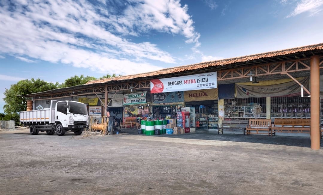Isuzu tekankan pentingnya perawatan bus dan truk setelah perjalanan jauh seperti musim mudik Lebaran. Foto: dok. IAMI
