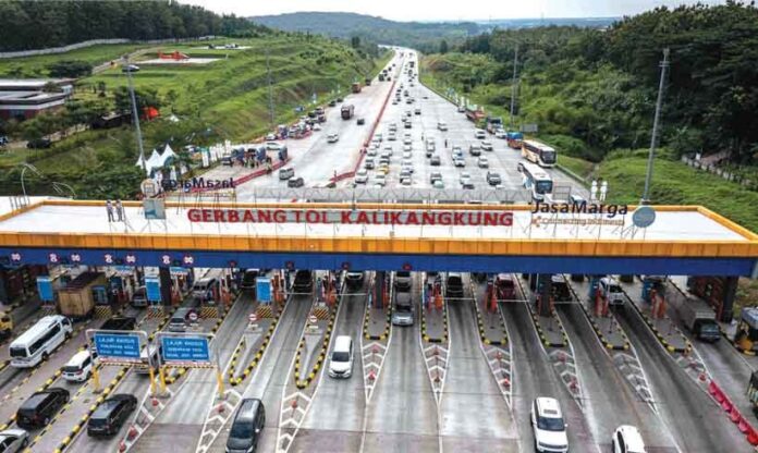 Suasana di Gerbang Tol Kalikangkung. Foto: Dok JSMR