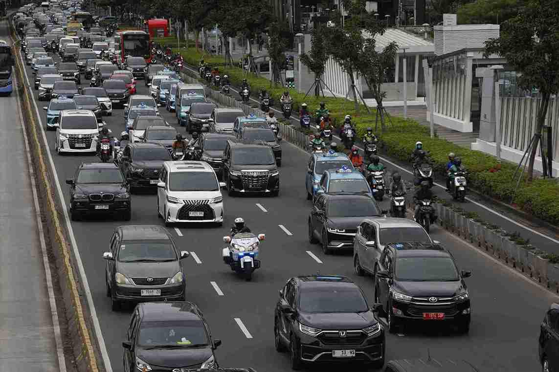 Ilustrasi kemacetan di Tanjung Priok. (Foto: Kabar Bursa/Abbas Sandji)