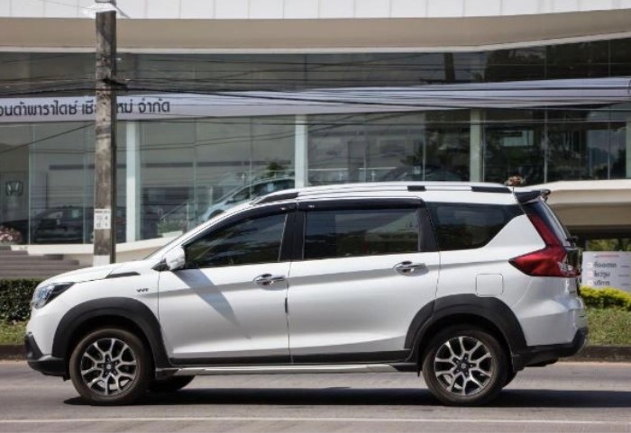 XL7 Hybrid jadi salah satu model besutan PT Suzuki Indomobil Sales (SIS) yang meraih capaian positif pada Maret 2025. (Foto: doc Suzuki)