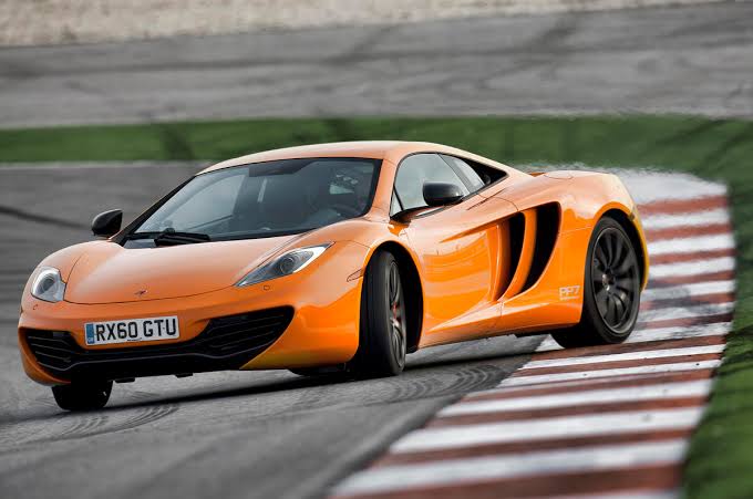 Mclaren MP4-12C. Foto: Autocar.