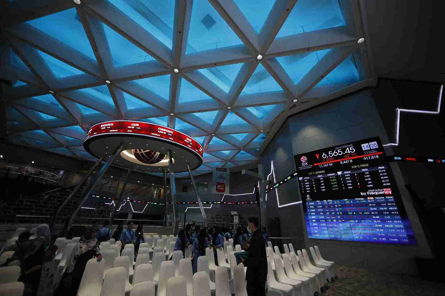 Hall Bursa Efek Indonesia di Bilangan SCBD, Jakarta Selatan. Foto: KabarBursa/Abbas