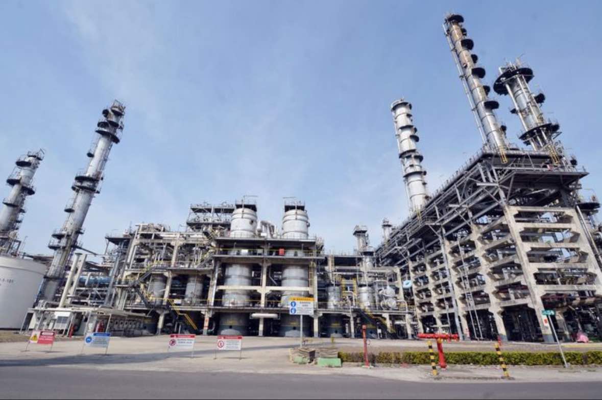 Harga minyak naik tiga persen setelah permintaan Eropa dan China menguat, ketegangan Timur Tengah, dan aksi beli murah di pasar. Foto: Dok. Pertamina