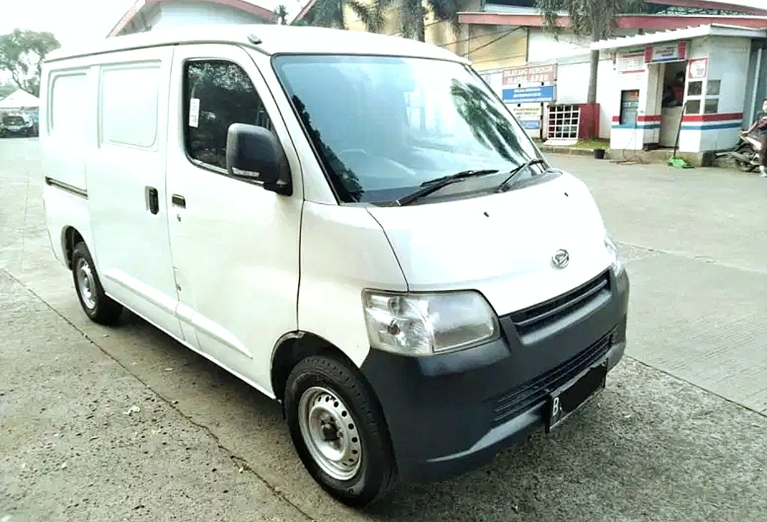 Ragam pilihan blind van bekas harga murah mulai Rp50 jutaan, dapat Daihatsu Gran Max hingga Wuling Formo. Cocok buat usaha hingga angkut barang. Foto: OLX.