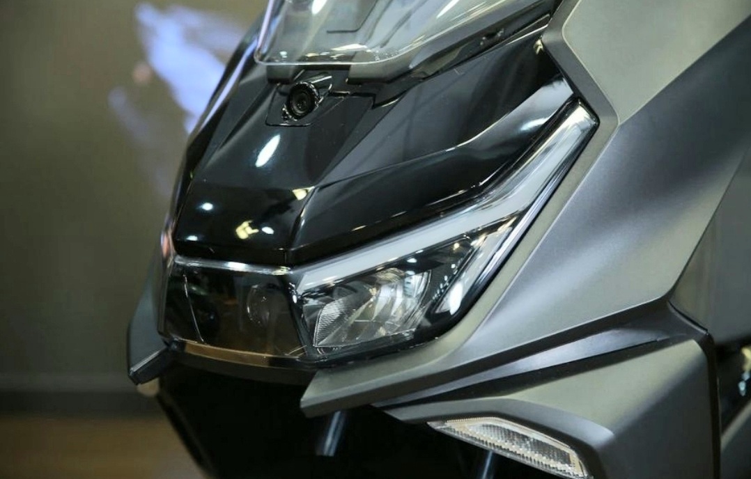 Motor baru Honda NS150GX meluncur di China. Tawarkan desain sporty hingga fitur canggih layaknya mobil. Foto: VOZ.