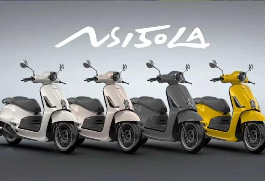 Meluncur motor baru Honda NS150LA yang menyasar segmen skutik retro modern. Harga di bawah Honda Stylo 160, tapi fiturnya lebih canggih. (Foto: dok. Sundiro Honda)