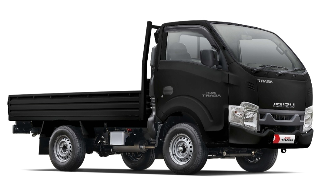 Isuzu rilis warna baru untuk Isuzu Traga dalam jumlah terbatas. Berikut spek dan harganya. Foto: dok. IAMI.