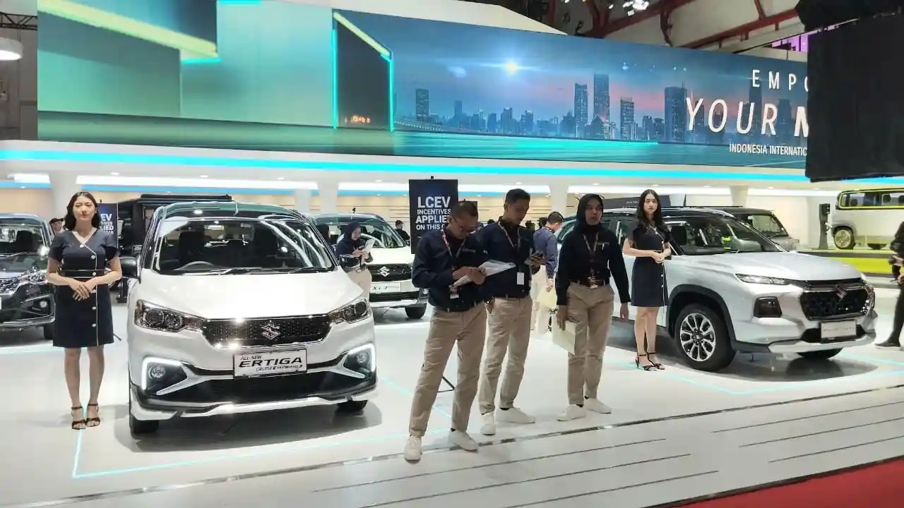  Mobil hybrid Suzuki rakitan dalam negeri, merambah pasar ekspor ke berbagai negara tujuan. Foto: Harun/KabarBursa.com.