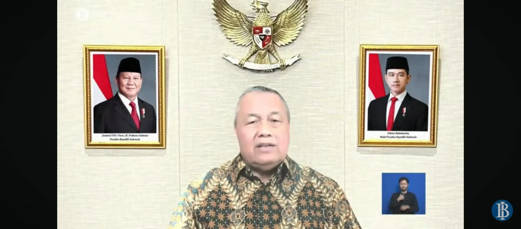Tangkapan layar Gubernur Bank Indonesia, Perry Warjiyo memaparkan data hasil Rapat Dewan Gubernur bulanan Rabu, 21 Mei 2025 secara siaran langsung di YouTube Bank Indonesia.