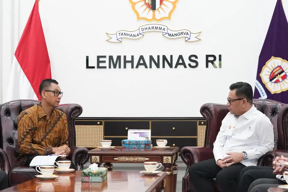 Menyelaraskan kebijakan energi dengan arah pembangunan dan pertumbuhan ekonomi nasional.