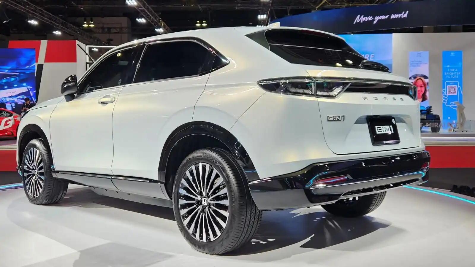 Wujud eksterior Honda e:N1 yang meluncur di Malaysia. Foto: dok. Honda Malaysia.