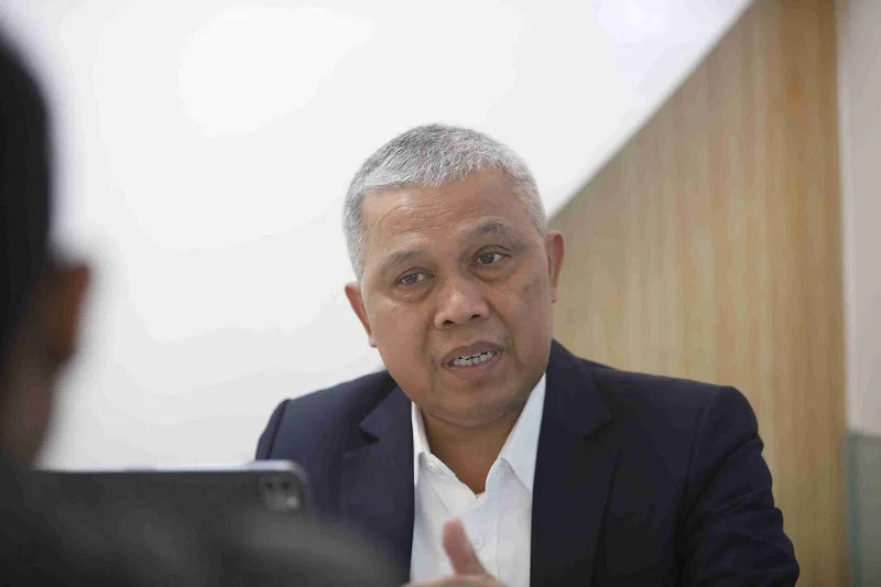 Komisaris Independen PT Biofarma Group (Persero) Tugas Ratmono saat wawancara ekslusif dengan KabarBursa.com. Foto: KabarBursa.com/Abbas Sandji)