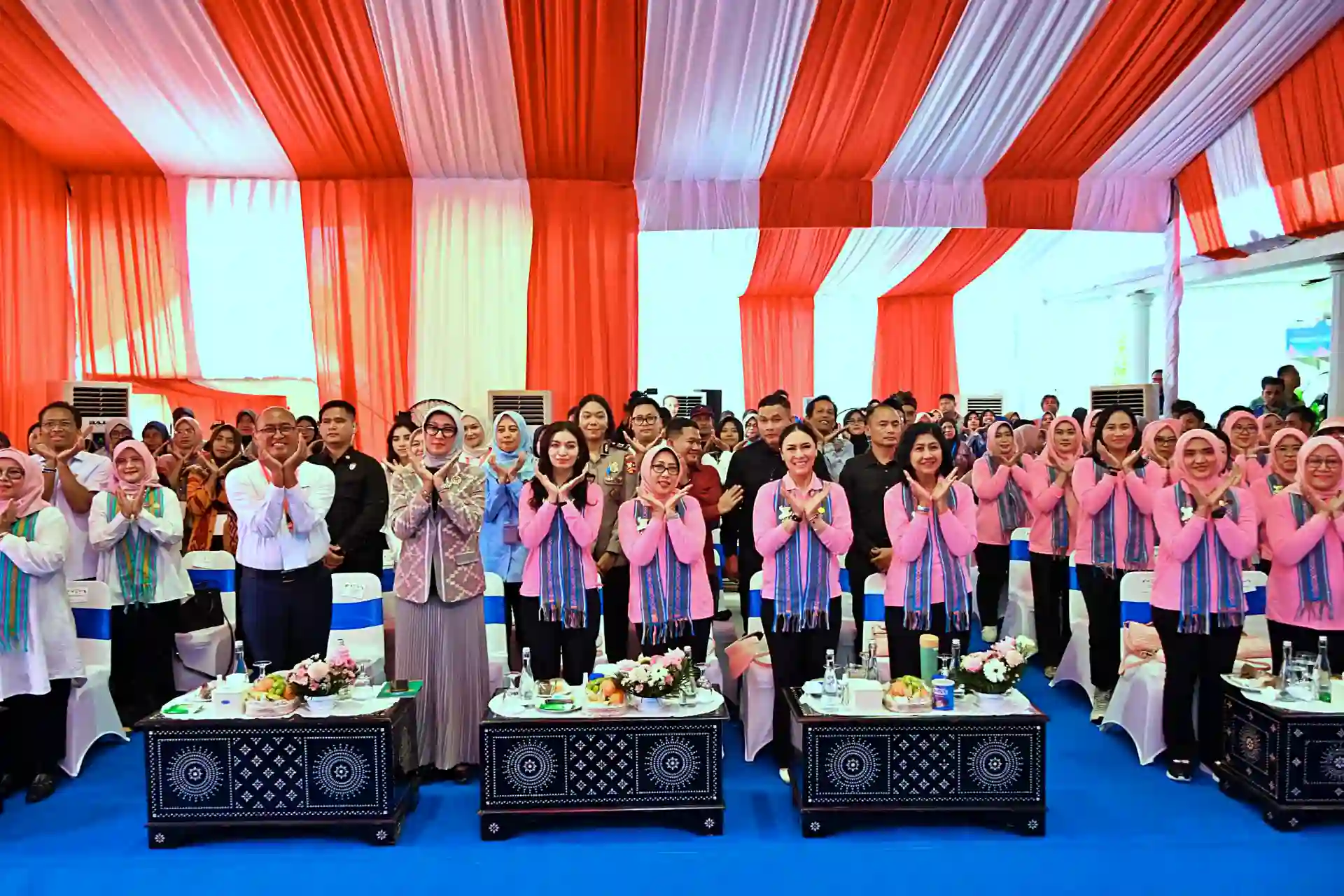 Pelatihan oleh PT Pertamina (Persero) bersama Dewan Kerajinan Nasional (Dekranas) dan Solidaritas Perempuan untuk Indonesia Kabinet Merah Putih (Seruni KMP) diikuti oleh 75 pelaku usaha mikro, kecil dan menengah (UMKM) perempuan, binaan Rumah BUMN dan Dekranasda Lombok Timur. (Foto: Dok. Pertamina)