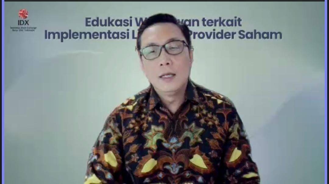 Direktur Pengembangan BEI, Jeffrey Hendrik saat memberikan pemaparan dalam agenda edukasi wartawan BEI. (Foto: Tangkapan layar)