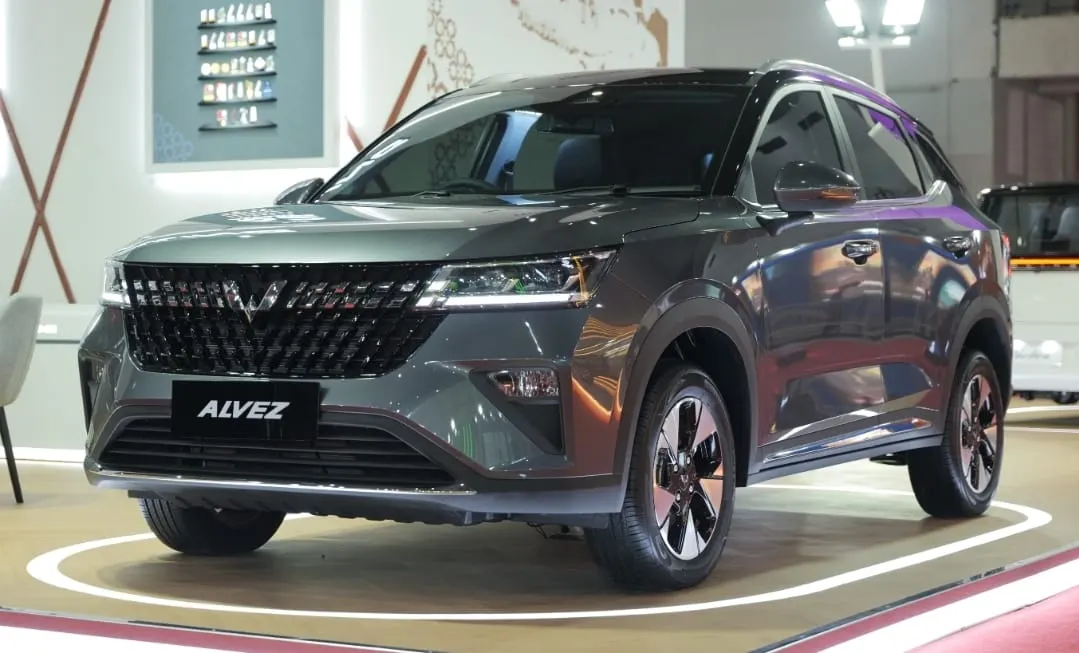 Beli Wuling Alvez di Jakarta Fair 2025 dapat DP ringan mulai Rp18 juta. Foto: dok. Wuling.