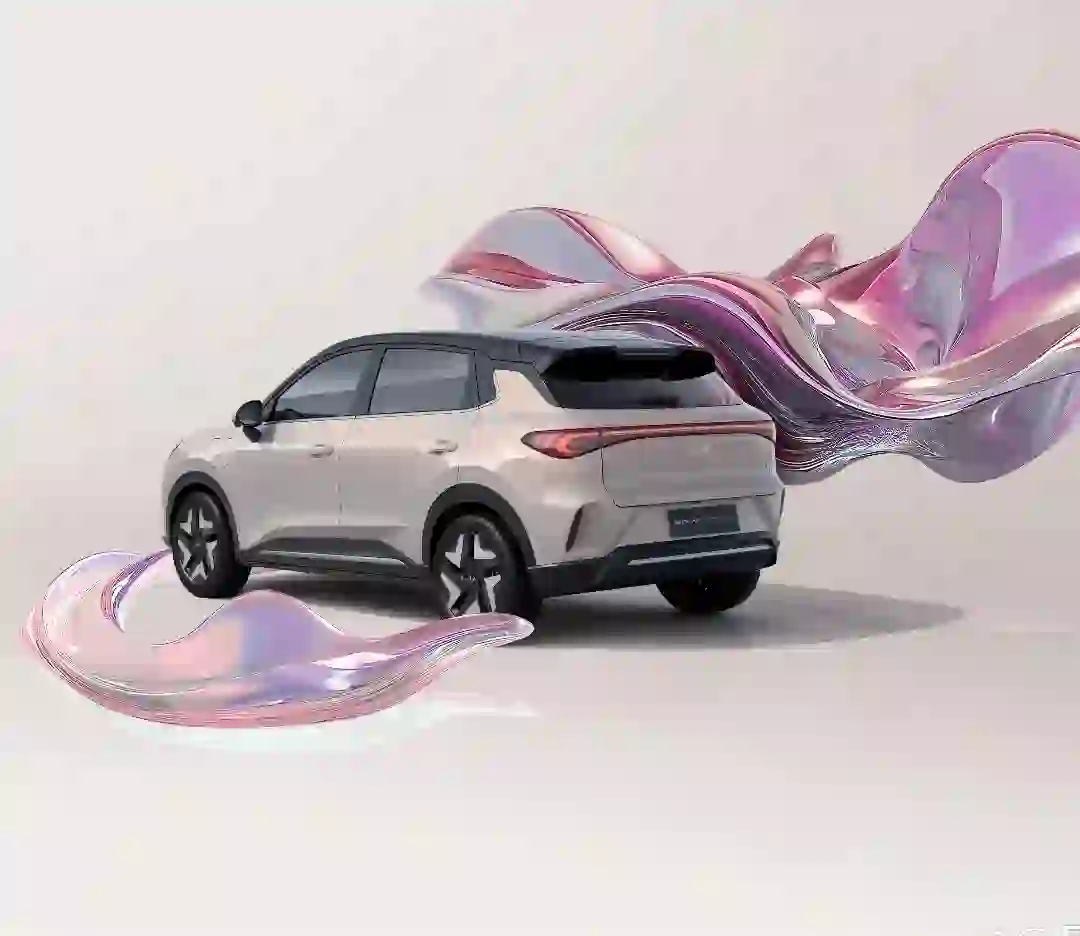 Bodi belakang mobil listrik baru Wuling, rival BYD Dolphin yang tampak modern dengan gaya Compact SUV. Foto: dok. SGMW. 