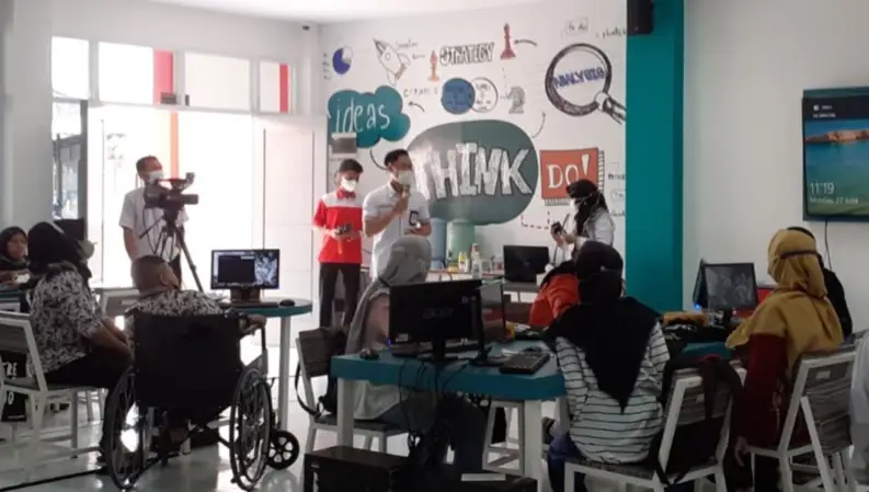 UMKM disabilitas binaan Telkom Indonesia. (Foto: Istimewa)