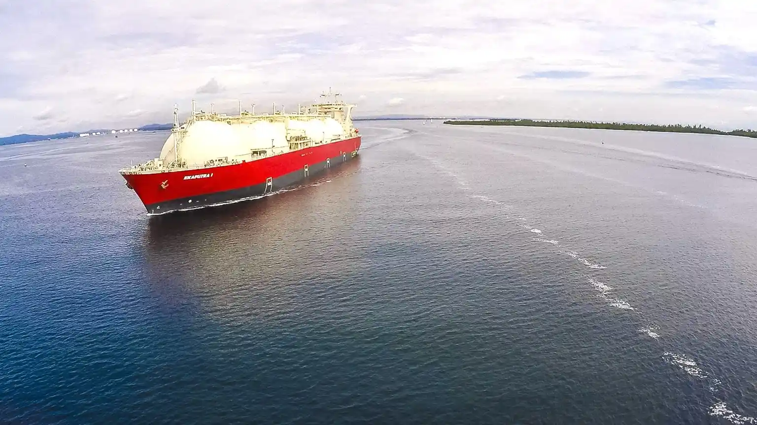 HUMI beli kapal Tug Boat senilai Rp10 miliar lewat HTC, targetkan tambah 10 armada di 2025 untuk ekspansi dan penguatan lini transportasi kimia. Foto: Dok. HUMI