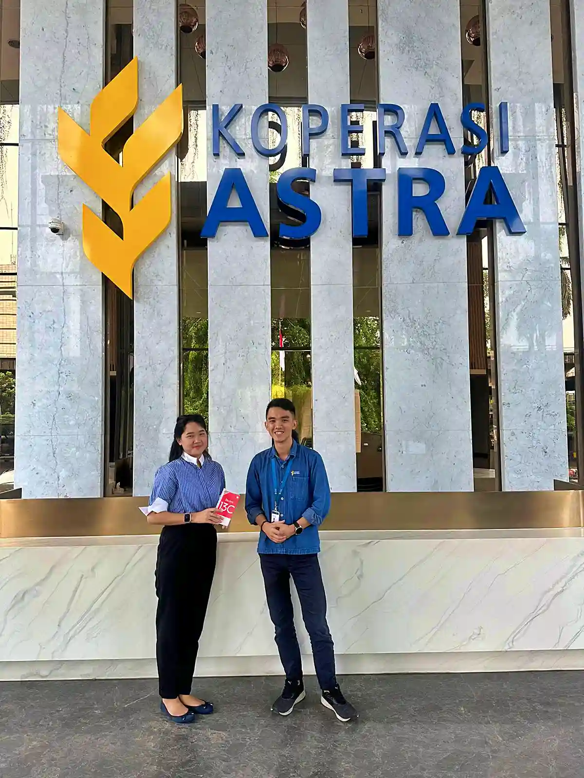 Metranet-Digital Enabler For Nation yang merupakan anak usaha PT Telkom Indonesia (Persero) Tbk (Telkom) melalui platform B2B eCommerce Xooply.id, menjalin kolaborasi strategis dengan Koperasi Astra. (Foto: Dok. Telkom)
