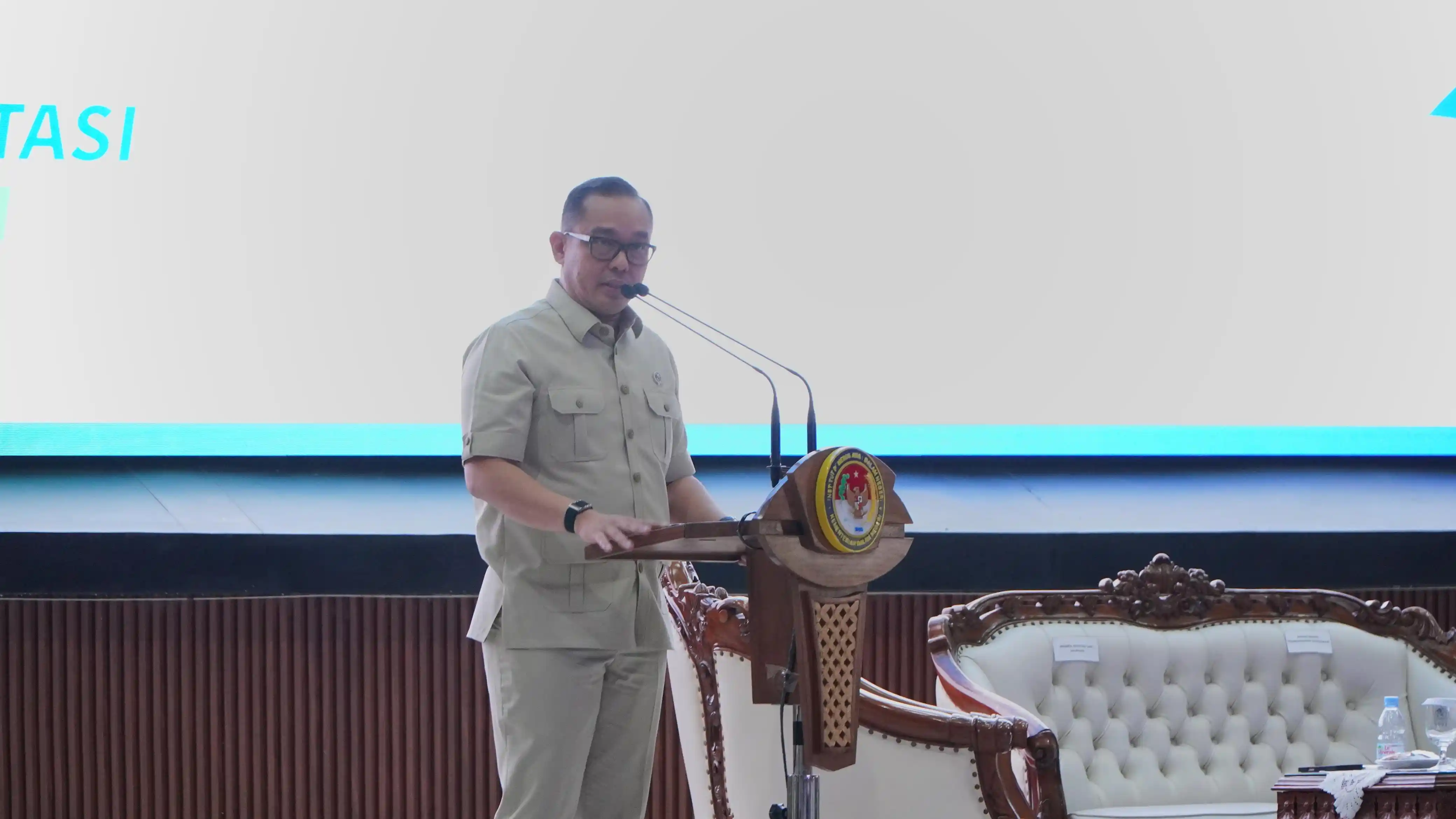  Wakil Menteri Investasi dan Hilirisasi/ BKPM Todotua Pasaribu memaparkan, ketiga aturan yang direvisi tersebut 