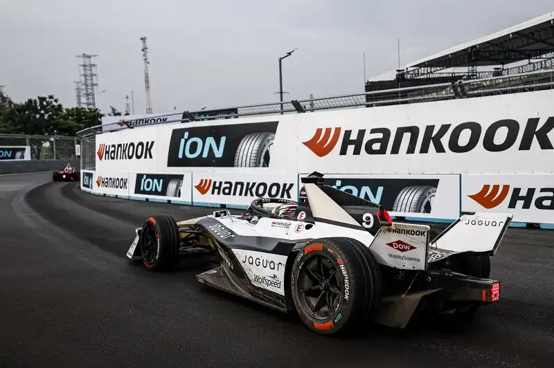 Selama Tiga Musim, Hankook Hadir Sebagai Official Partner di Ajang ABB FIA Formula E World Championship. Foto: doc Hankook.