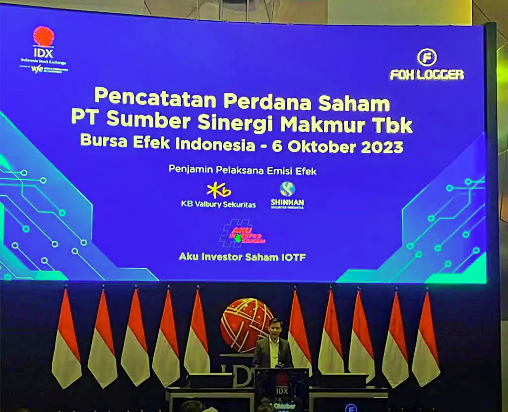 PT Sumber Sinergi Makmur Tbk (IOTF) saat resmi IPO (Foto: Dok. FoxLogger)