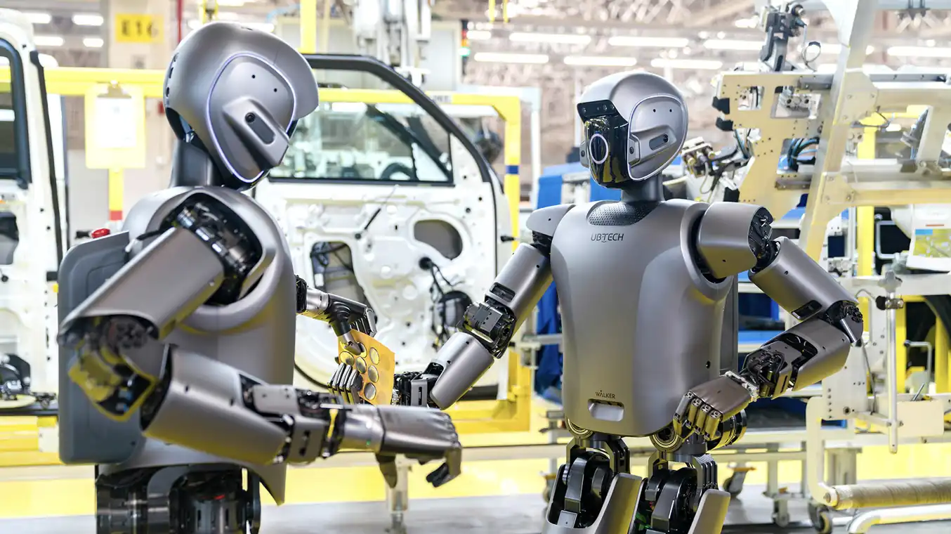 China kucurkan dana besar ke industri humanoid, AI, dan kuantum sebagai senjata baru di persaingan teknologi global melawan Amerika Serikat. Foto: China Daily.