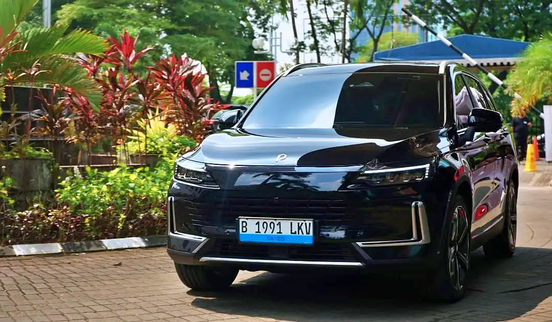 Mobil listrik Polytron G3 dan G3 Plus resmi dirakit secara Completely Knocked Down (CKD) di dalam negeri dengan memanfaatkan pabrik PT Handal Indonesia Motor (HIM). (Foto: Dok. Polytron)