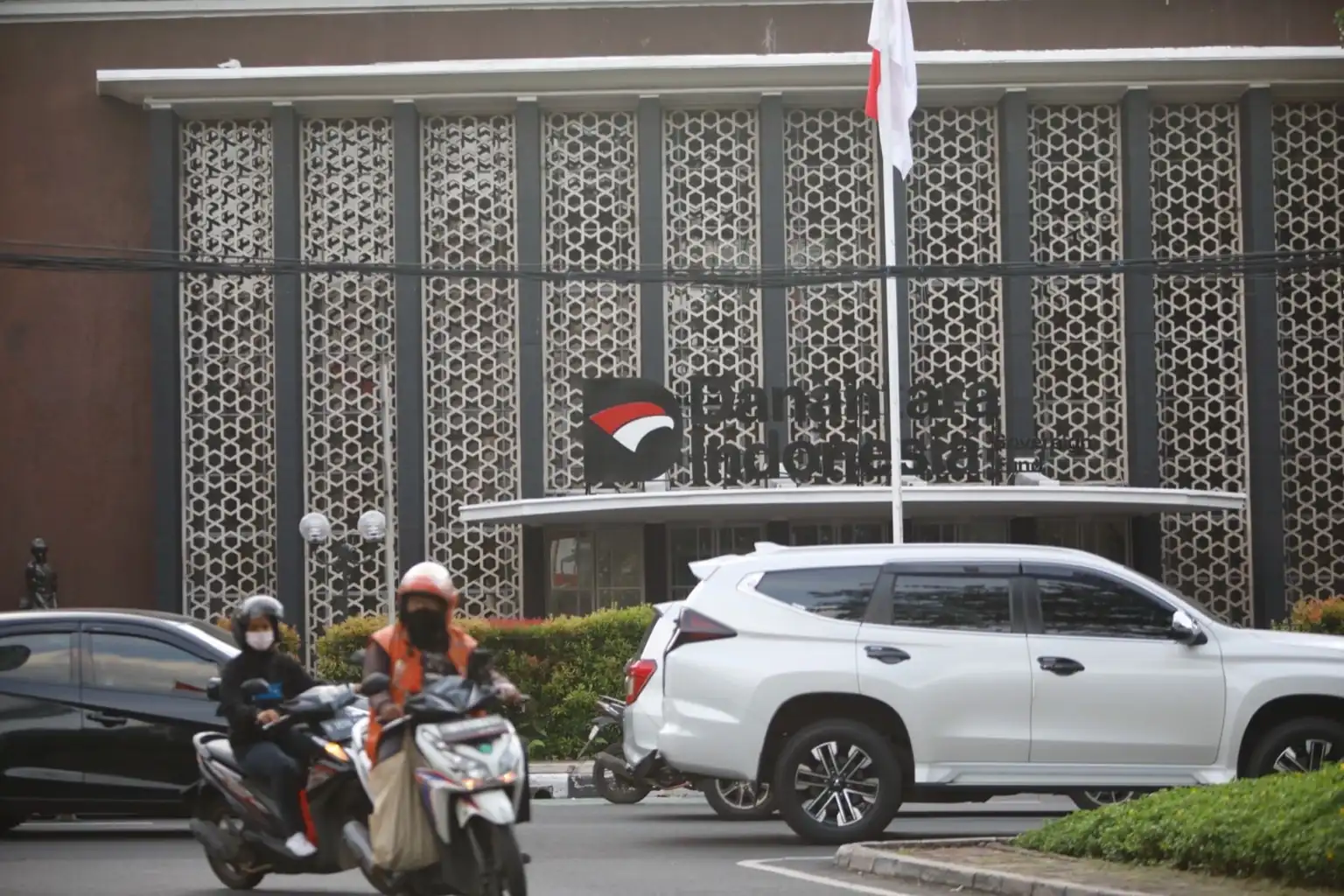 Danantara jalin kontrak dengan KBR Inc dari AS untuk bangun 17 kilang modular senilai USD8 miliar sebagai bagian kesepakatan dagang strategis. Foto: Dok. KabarBursa.
