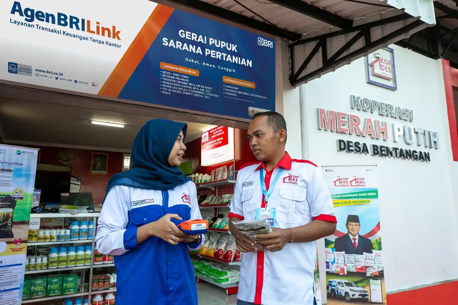 Koperasi Desa Merah Putih dan AgenBRILink. (Foto: BRI)