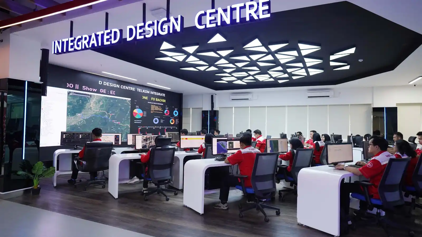Aplikasi ini terintegrasi dengan platform penting, seperti GE SmallWorld, Integrated High Level Design (iHLD), Telco Management Project System (TOMPS)