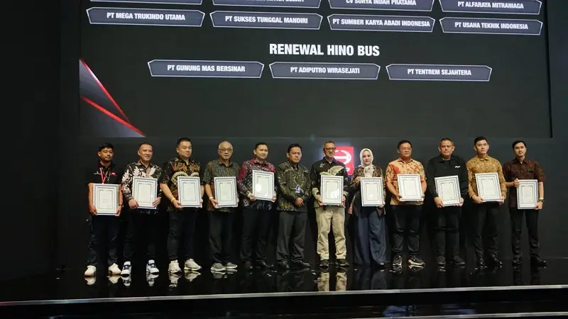 HMSI berikan penghargaan kepada 20 karoseri terbaik. Foto: doc HMSI.
