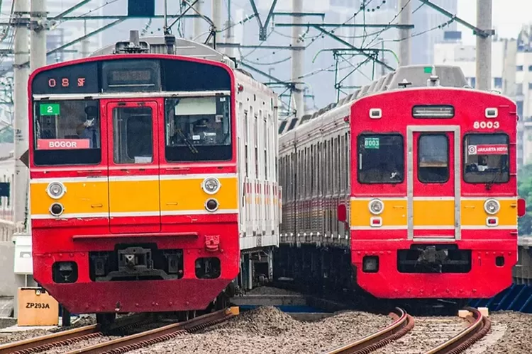 Ilustrasi - Perjalanan KRL Commuter Line terjadi di jalur 9 Stasiun Jakarta Kota pada Selasa, 5 Agustus 2025. (PT KCI)