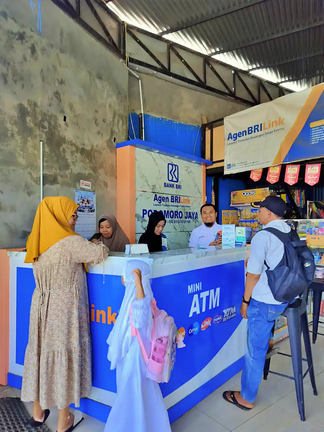 PT Bank Rakyat Indonesia (Persero) Tbk (BRI) terus memperluas jangkauan layanan keuangan melalui penguatan jaringan AgenBRILink di berbagai wilayah. (Foto: Dok. BRI)