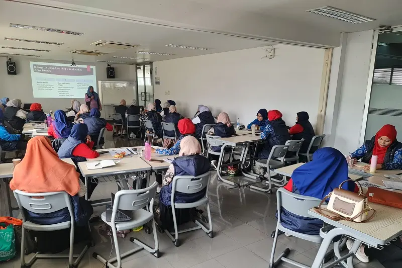 Pelatihan guru PAUD dan kader posyandu. (Foto: doc Daihatsu)