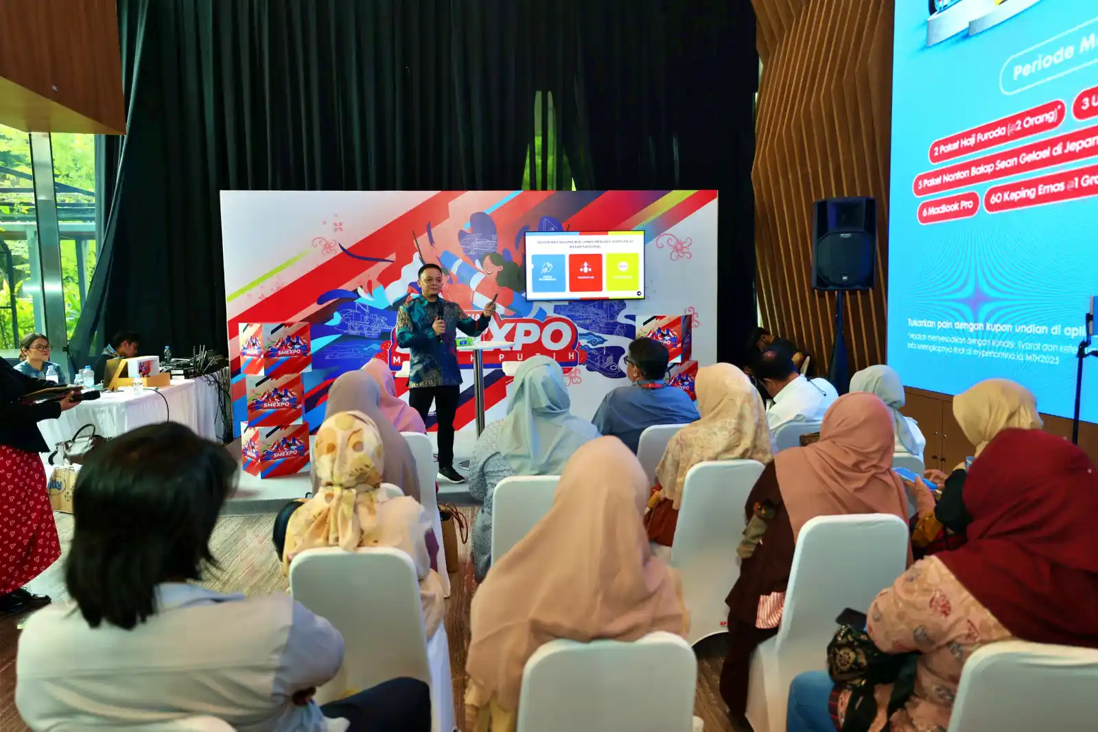 Upaya mendorong UMKM Indonesia naik kelas kembali diperkuat melalui ajang SMEXPO Merah Putih yang berlangsung di Grha Pertamina, Jakarta, 11–15 Agustus 2025. (Foto: Dok. Pertamina)