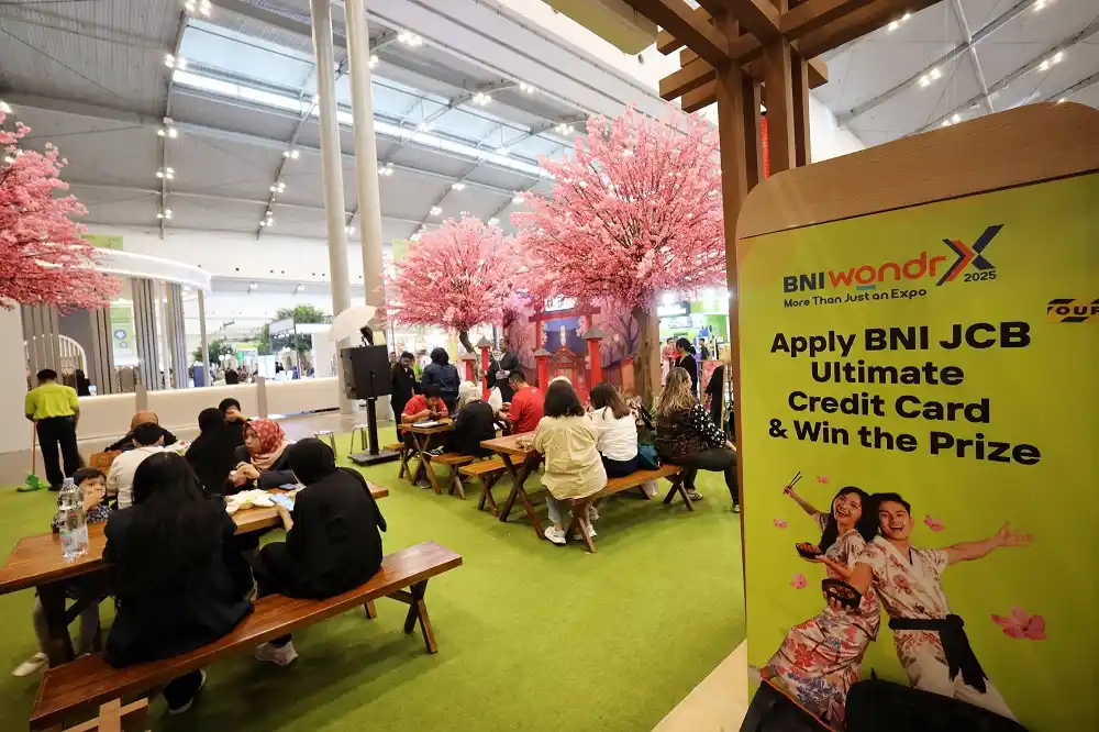 Salah satu yang menarik adalah JCB Japan Dining Matsuri Experience, di mana pengunjung dapat menikmati kuliner autentik Jepang tanpa harus pergi ke Negeri Sakura.