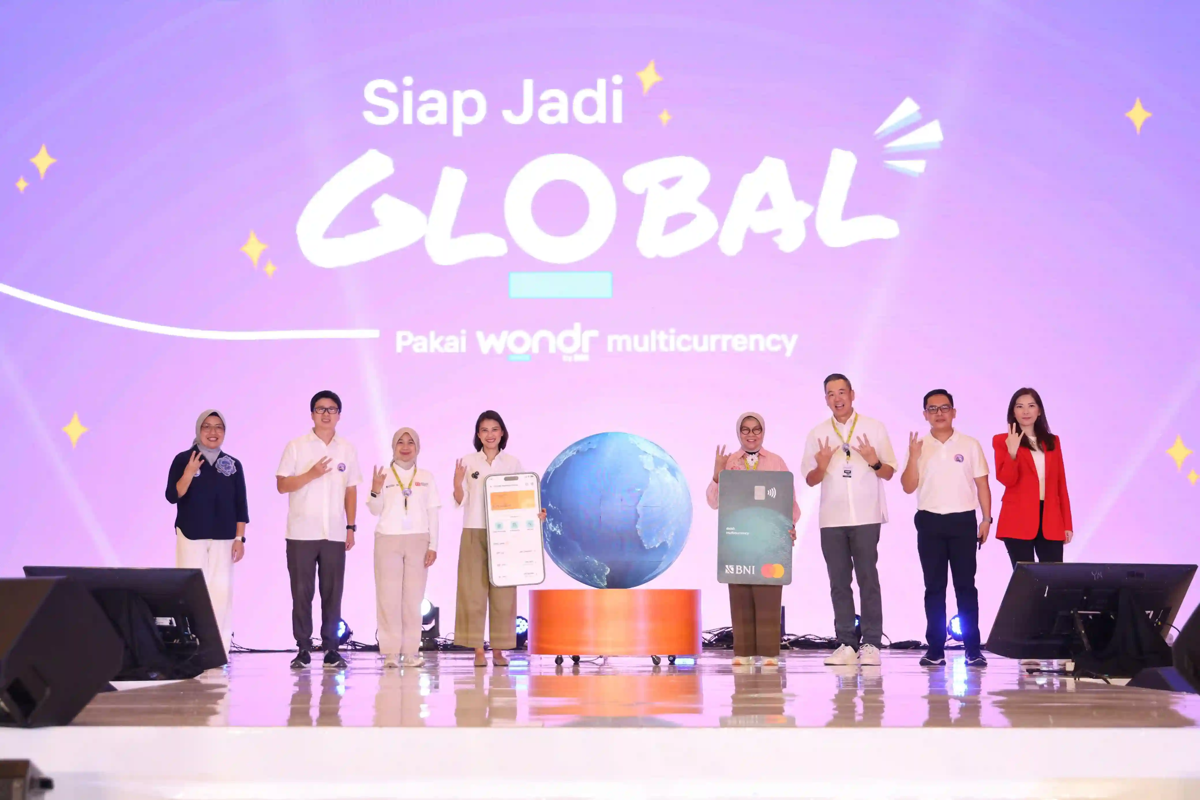  BNI menyiapkan promo khusus bagi nasabah yang membuka rekening wondr multicurrency selama acara berlangsung.
