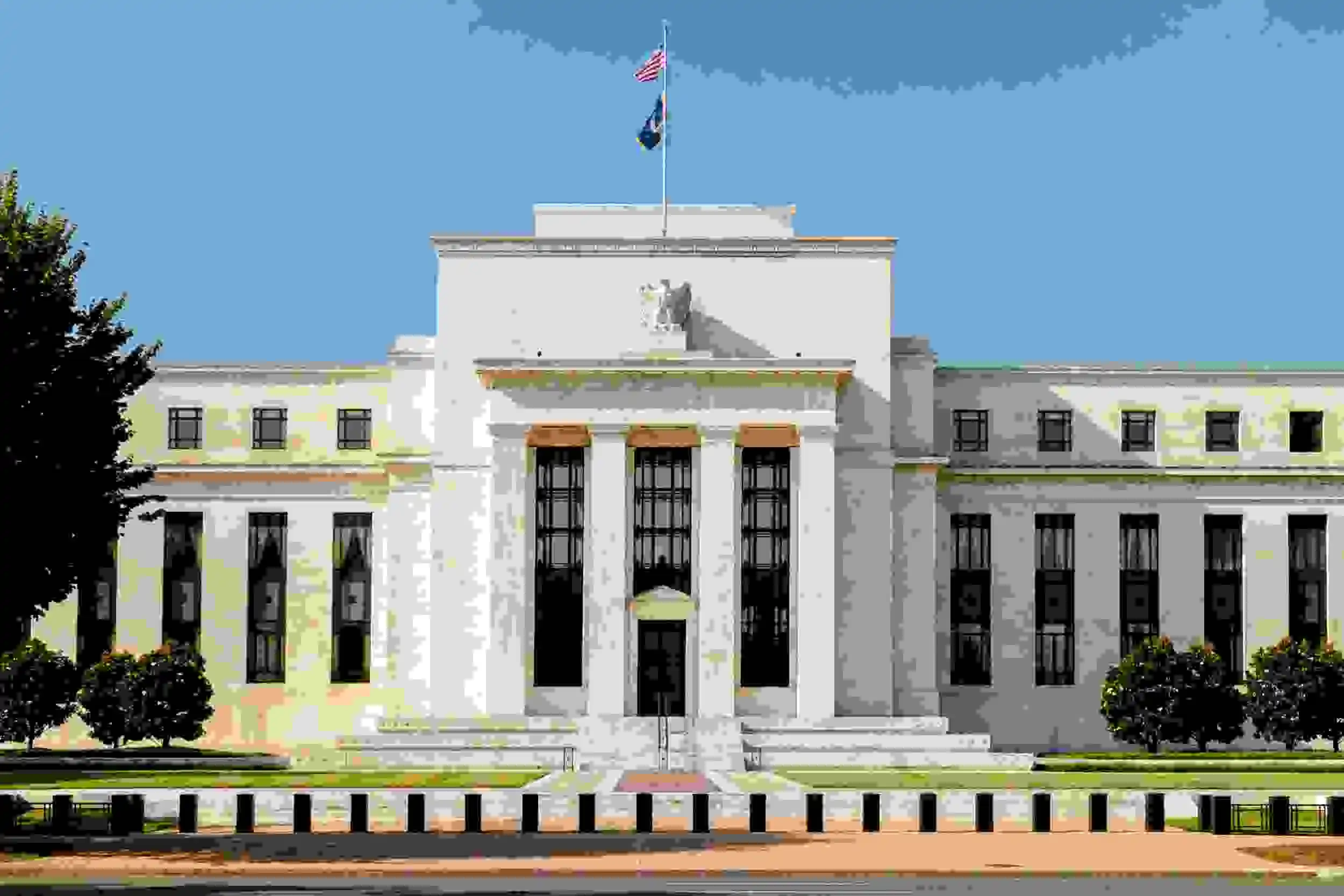 Keputusan final baru akan diambil menjelang rapat Komite Pasar Terbuka Federal (FOMC) pada 16–17 September 2025