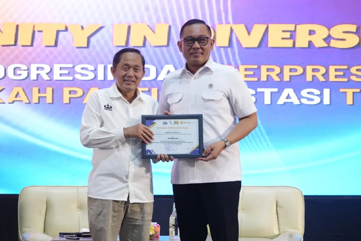 Wakil Kepala BKPM  juga menyoroti pentingnya hilirisasi sebagai strategi kunci dalam meningkatkan nilai tambah sumber daya alam Indonesia