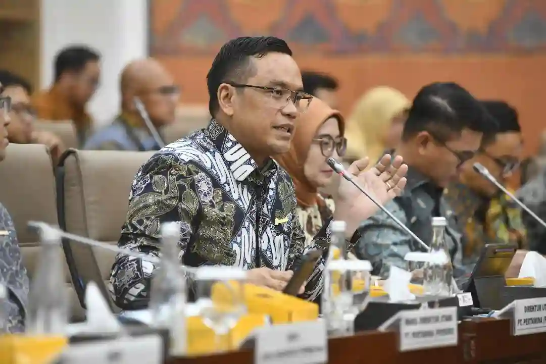 Direktur Utama Pertamina, Simon Aloysius Mantiri beberkan rencana jangka panjang Pertamina hingga 2029. Produksi BBM dan gas digenjot. Foto: dok. Pertamina