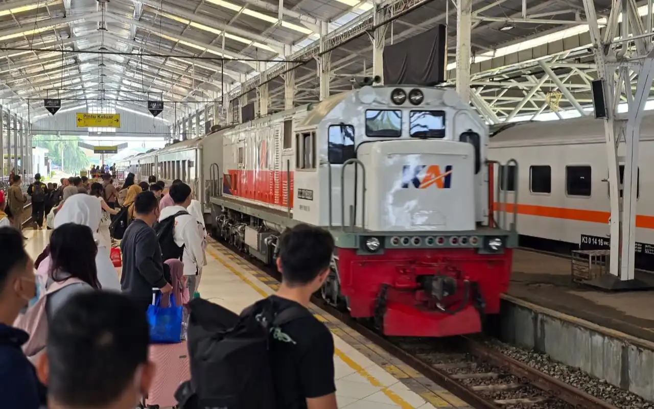 Fortune Indonesia 100 nobatkan KAI, kereta api tetap jadi andalan RI.  Foto: dok. KAI