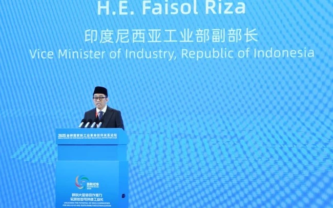 Wamenperin Faisol Riza saat menghadiri ASEAN–China Industry Ministerial Roundtable Meeting di Nanning, Tiongkok, pada Rabu, 17 September 2025. Foto: doc Kemenperin. 