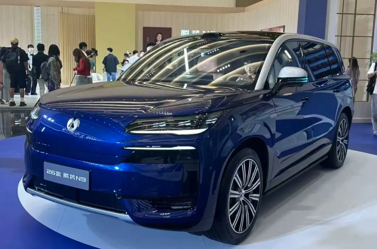 BYD Denza N9 2025 yang baru dirilis. Foto: carnewschina 