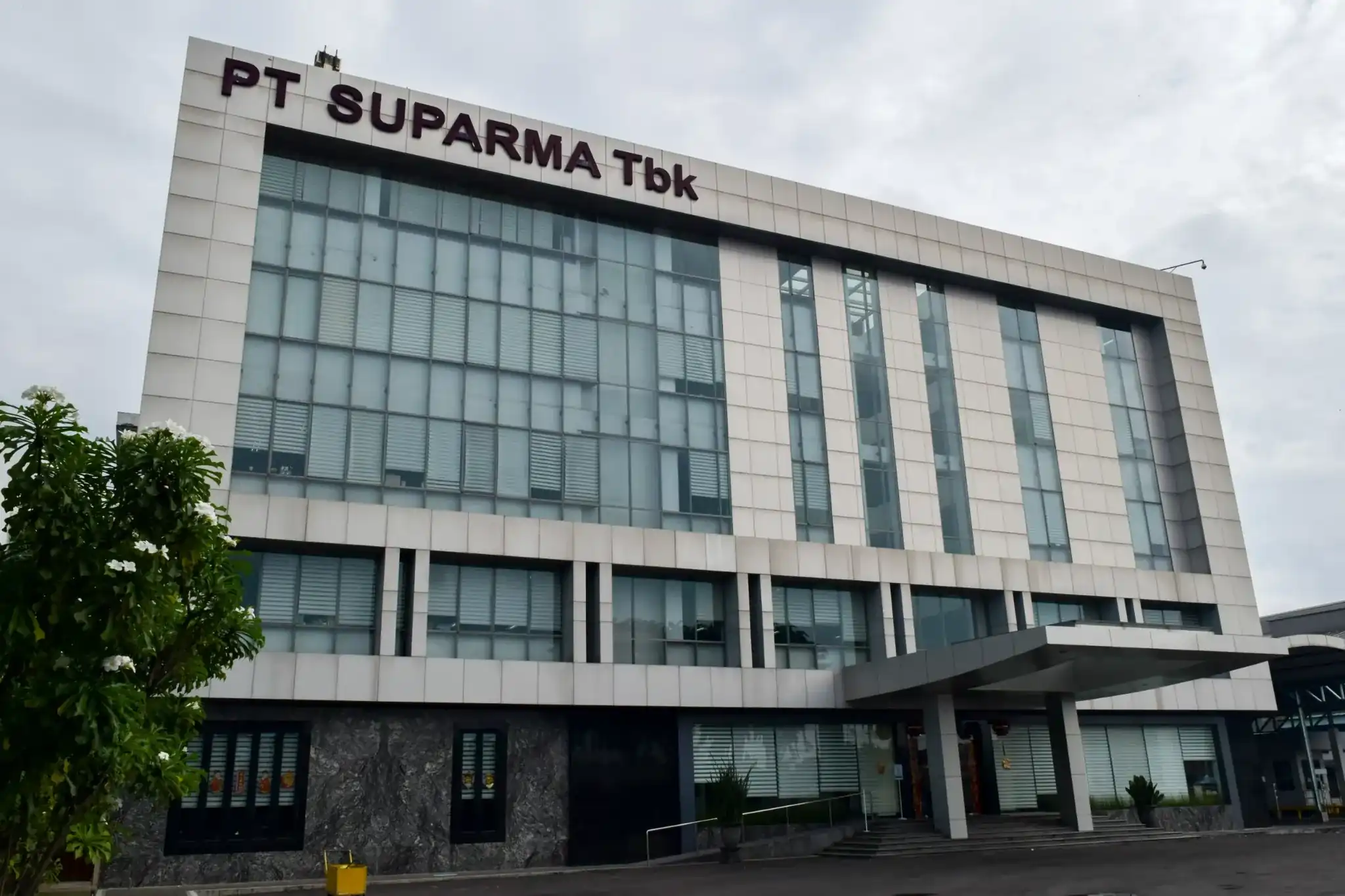 PT Suparma Tbk. (SPMA). Foto: Dok Perusahaan.